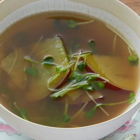 さつまいもの中華スープ
