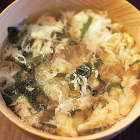 卵とわかめとつまのスープ By上田淳子さんの料理レシピ プロのレシピならレタスクラブ