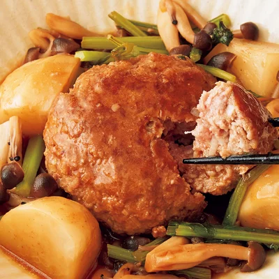簡単煮込みハンバーグ