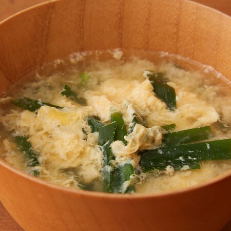 にらと卵のすまし汁 By武蔵裕子さんの料理レシピ プロのレシピならレタスクラブ