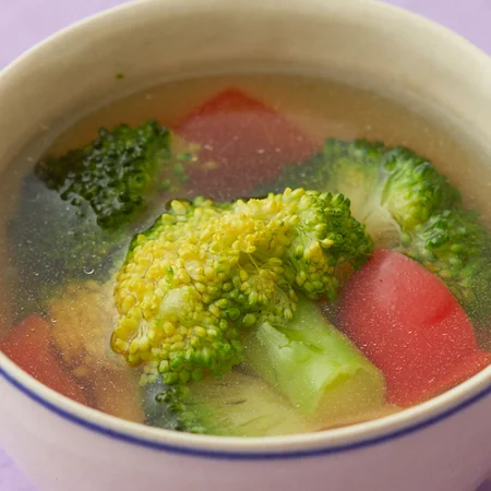 ブロッコリーと赤パプリカのスープ By吉田愛さんの料理レシピ プロのレシピならレタスクラブ