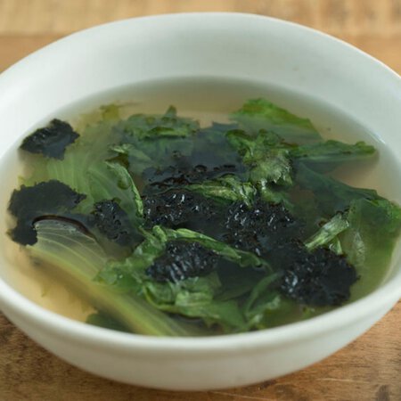 サニーレタスとのりのスープ By新谷友里江さんの料理レシピ プロのレシピならレタスクラブ