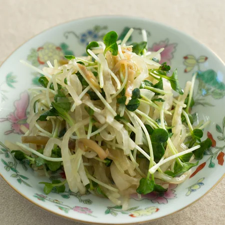 大根と貝割れ菜のザーサイあえ