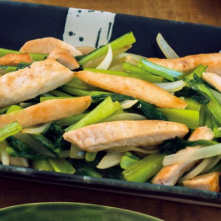 めかじきと小松菜のうま塩炒め By新谷友里江さんの料理レシピ プロのレシピならレタスクラブ