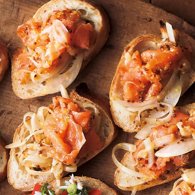 サーモンのハニーマスタードのタルティーヌのレシピ・作り方【簡単＆時短】 レタスクラブ