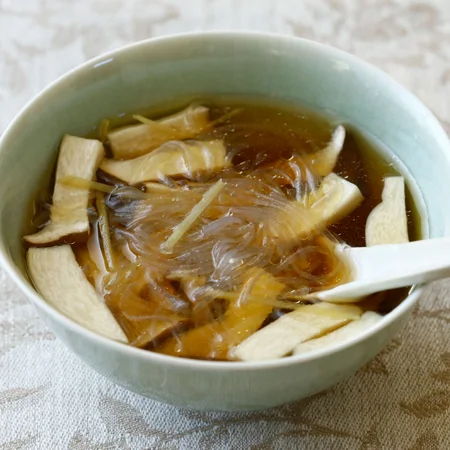 エリンギとはるさめの中華風スープ