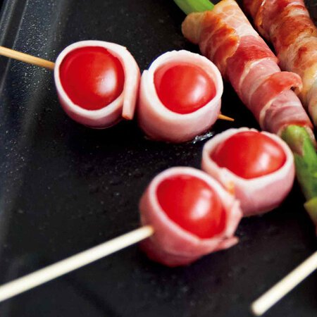肉巻き野菜串 トマトベーコン By市瀬悦子さんの料理レシピ プロのレシピならレタスクラブ