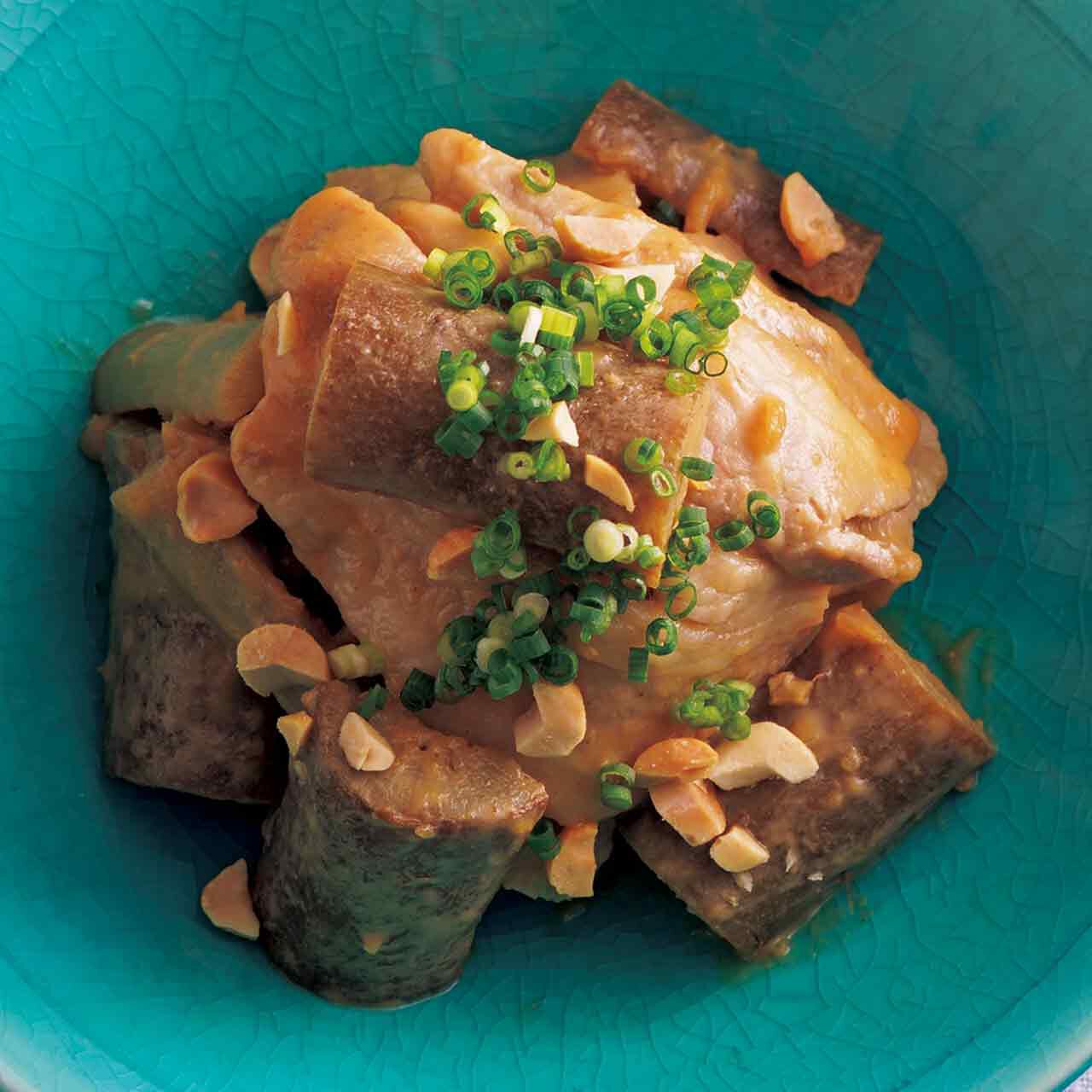 たたきごぼうと豚しゃぶのピーナッツあえ By笠原将弘さんの料理レシピ プロのレシピならレタスクラブ