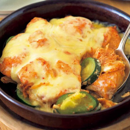 かじきのキムチチーズ蒸し Byしらいのりこさんの料理レシピ プロのレシピならレタスクラブ