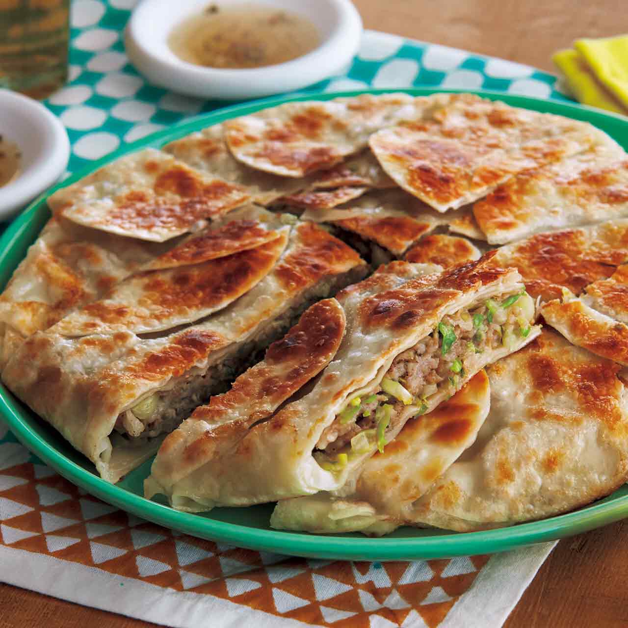 包まない ジャンボ焼き餃子 By髙山かづえさんの料理レシピ プロのレシピならレタスクラブ