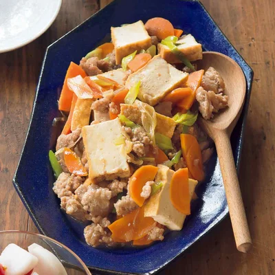 「ひき肉と厚揚げのとろみ炒め」の献立