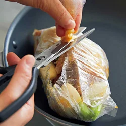 夜、袋から出して火にかけるだけ