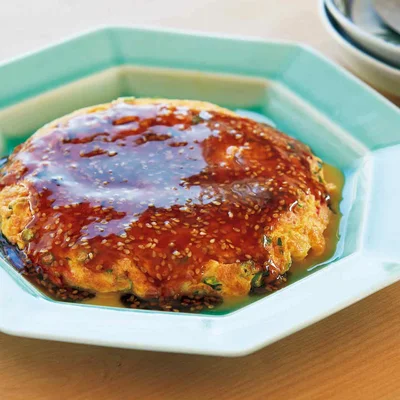 かにたまの照りつやあんかけ
