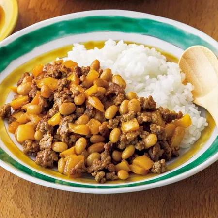 ひき肉と豆のドライカレー