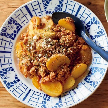 ひき肉と新じゃがのケチャップ炒め