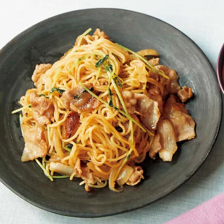 豚肉と豆苗の焼きそば