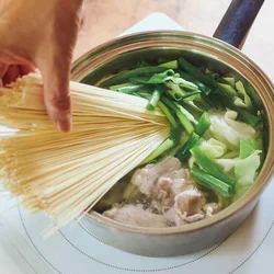 モツ鍋風にゅうめん By本多理恵子さんの料理レシピ プロのレシピならレタスクラブ モツ鍋風にゅうめん By本多理恵子さんの料理レシピ プロのレシピならレタスクラブ