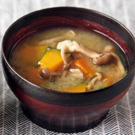 かぼちゃとしめじのみそ汁