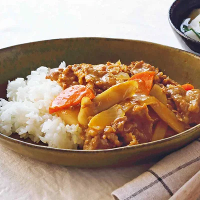 牛肉とごぼうの和風カレー
