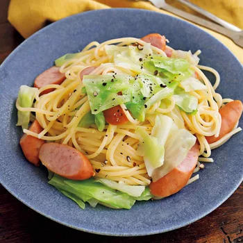 「ソーセージとキャベツのパスタ」の献立