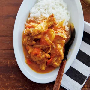 フレッシュトマトのチキンカレー