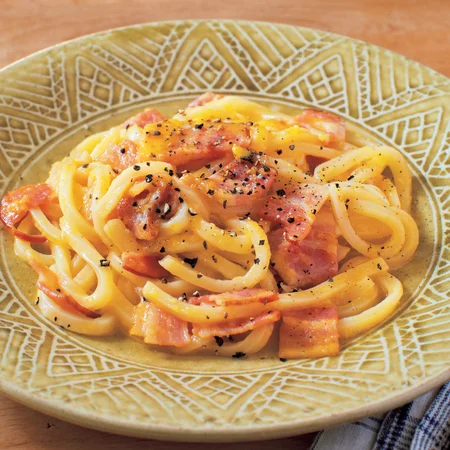 うどんカルボナーラ