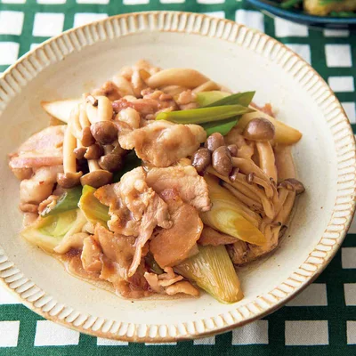 「豚肉としめじのめんつゆ炒め煮」の献立