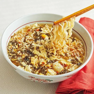袋麺で酸辣湯（サンラータン）麺