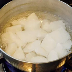 大根を下ゆでする