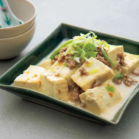 豆腐とひき肉のみそヨーグルトうま煮