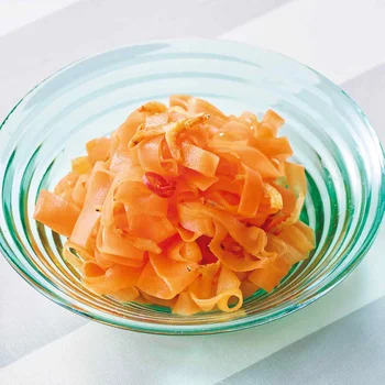 にんじんのひらひらなます