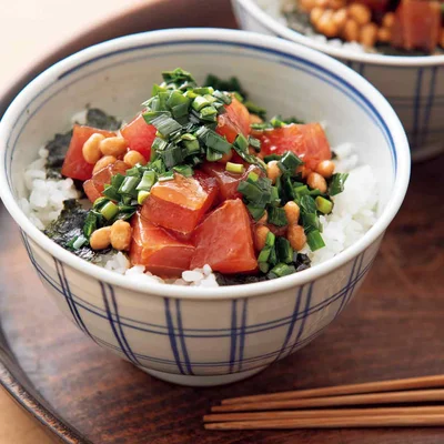 まぐろ納豆丼
