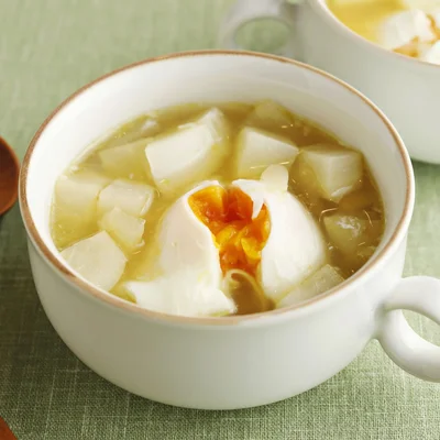 かぶと落とし卵のスープ