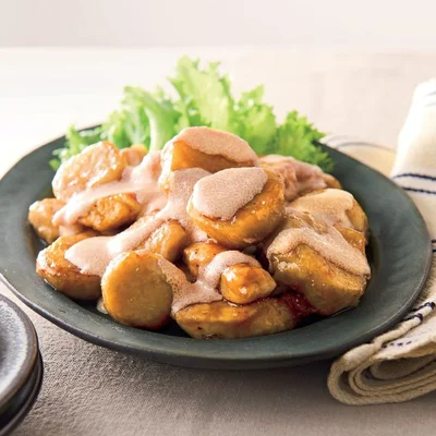 里いもととりむね肉の明太マヨソース