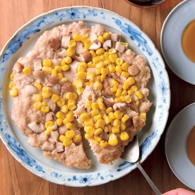 とりひき肉とコーンのレンジ蒸し