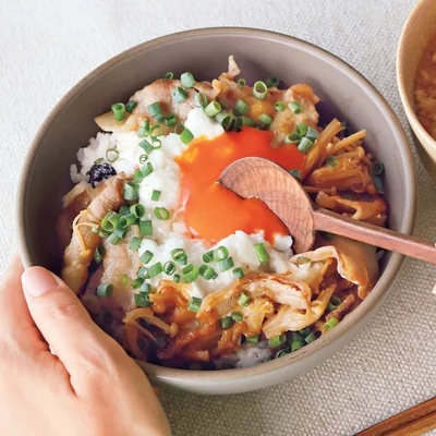 豚とろろ丼