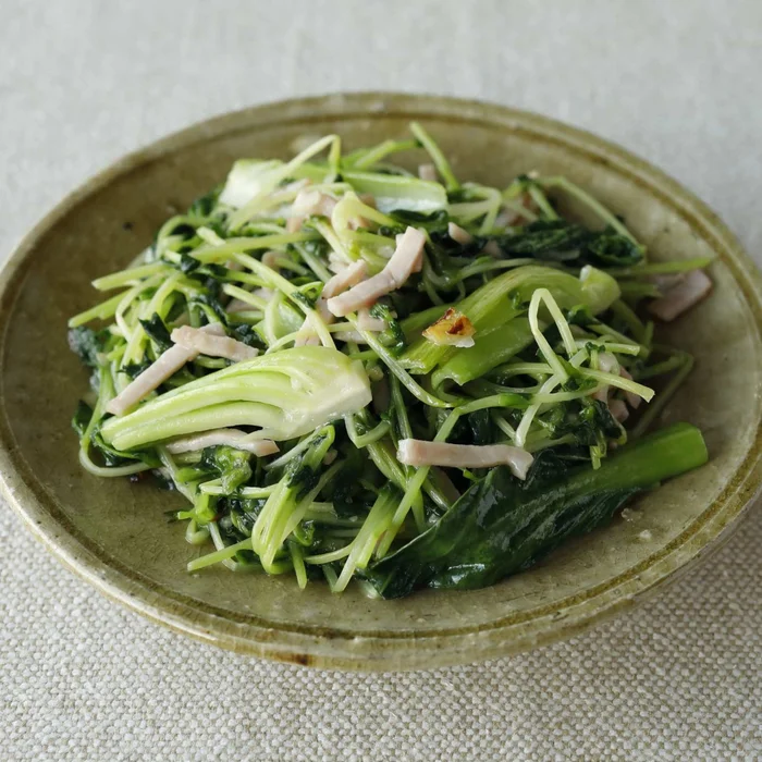 青菜のにんにく炒め