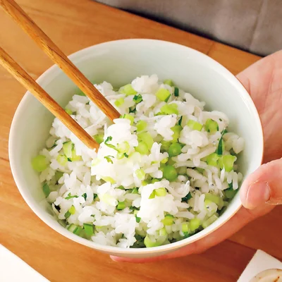 かぶの葉としらすの混ぜご飯