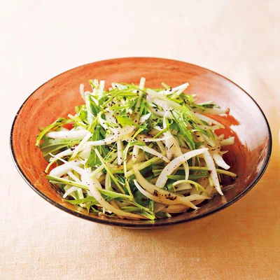 水菜と新玉ねぎのしそサラダ