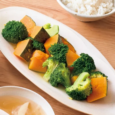 ブロッコリーとかぼちゃのうま塩煮