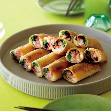 かにかまと豆苗の塩昆布チーズ春巻き