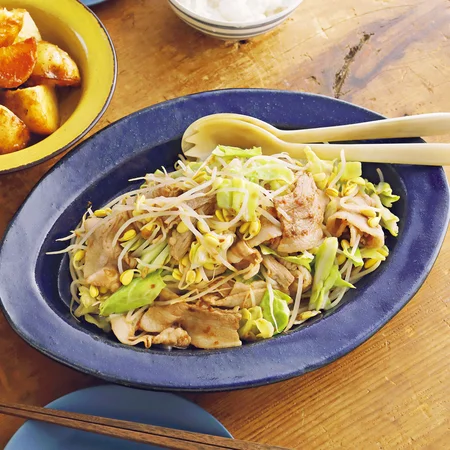 豚肉ともやしの温サラダ