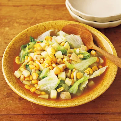 新じゃがとレタスのスープ煮