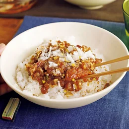 「かつおのタルタル丼」の献立
