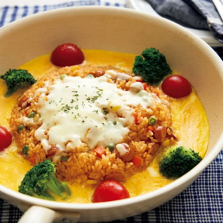 カラフル野菜のフライパンオムライス