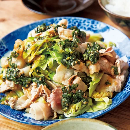 豚肉とキャベツのにらだれ蒸し