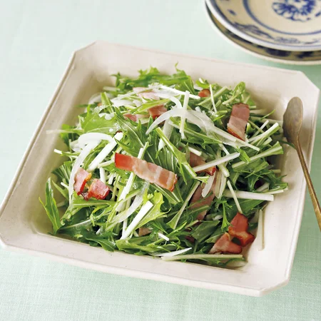 水菜とベーコンのサラダ