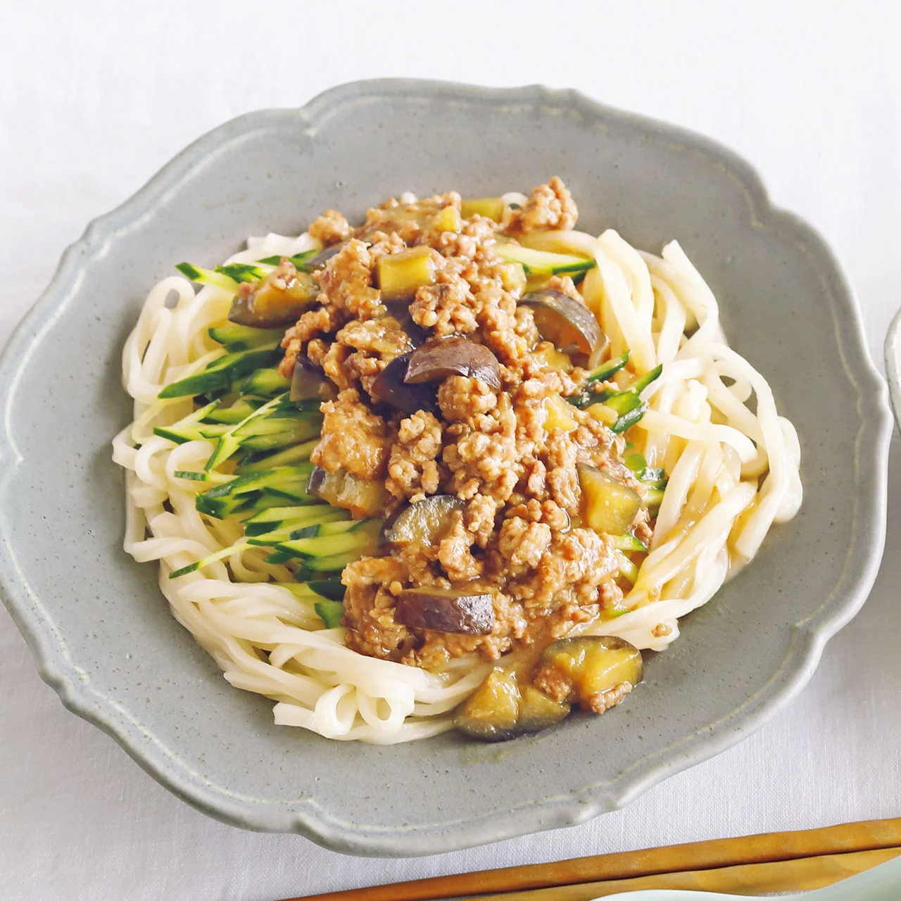 なす入り肉みそうどん