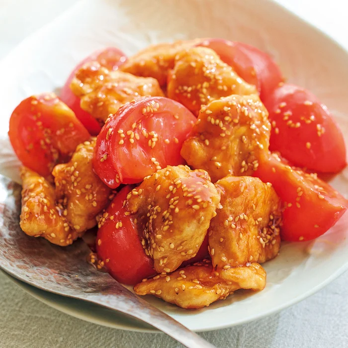 とりむねとトマトのごま甘酢