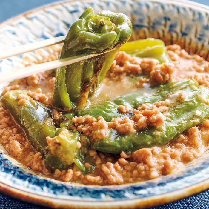 まるごとピーマンの肉みそ煮